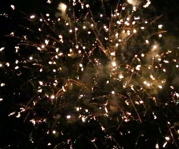 Салют "Снежный вальс"