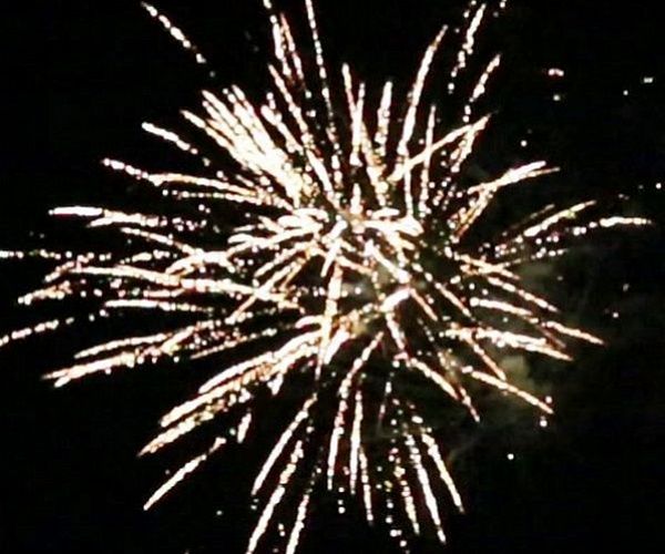 Салют "Снежный вальс"