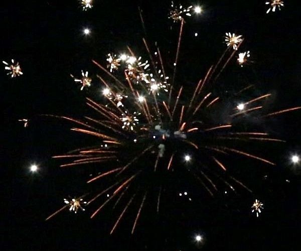 Салют "Снежный вальс"